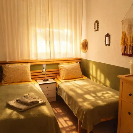 Sunny - Cozy With Terrace